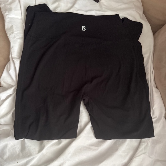 Gently Used Buff Bunny Leggings - Picture 1 of 3